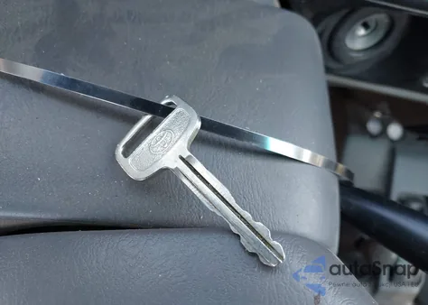 2003 Toyota Tacoma Base V6 z USA, uszkodzony, nr VIN 5TEHN72N73Z277674